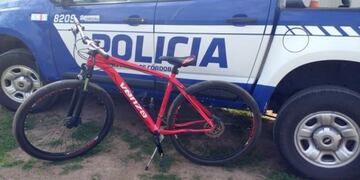 Robo de moto y bicicleta en Brinkmann