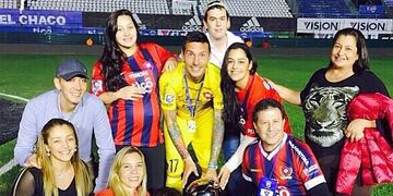 Jonathan Fabbro y su familia\u002E