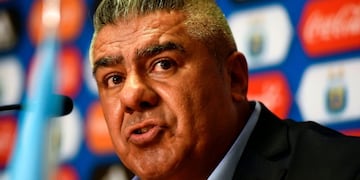 Newly elected President of Argentina's Football Association (AFA), Claudio Tapia, speaks during a press conference in Ezeiza, Buenos Aires on March 29, 2017. / AFP PHOTO / EITAN ABRAMOVICH ezeiza claudio fabian chiqui tapia eleccion nuevo presidente afa d