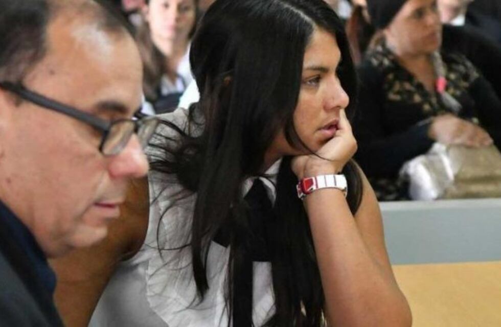 Detuvieron a Rocío Santa Cruz luego de confirmar que salió del país