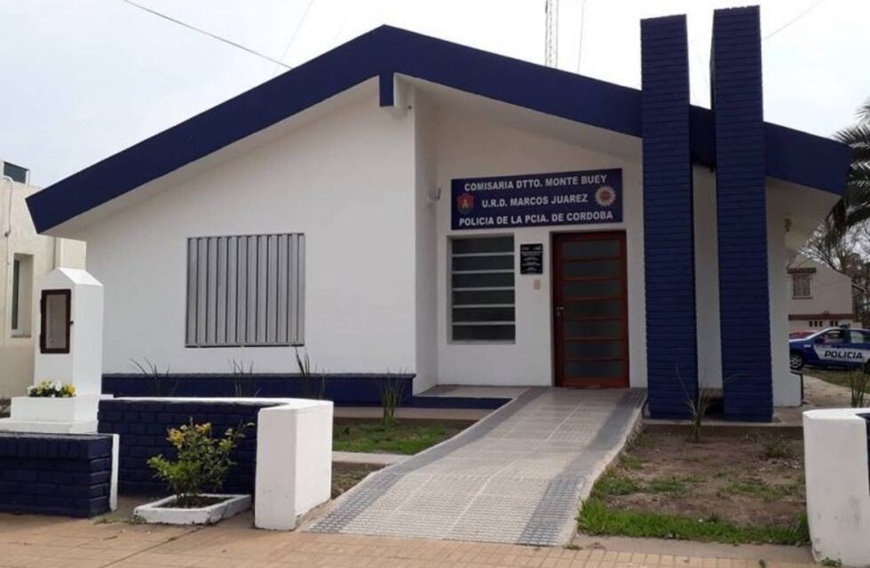 Detienen a un comisario por el presunto abuso sexual a una adolescente en Córdoba