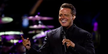 Luis Miguel subió unas imágenes de su show en Córdoba y las fanáticas no lo perdonaron.