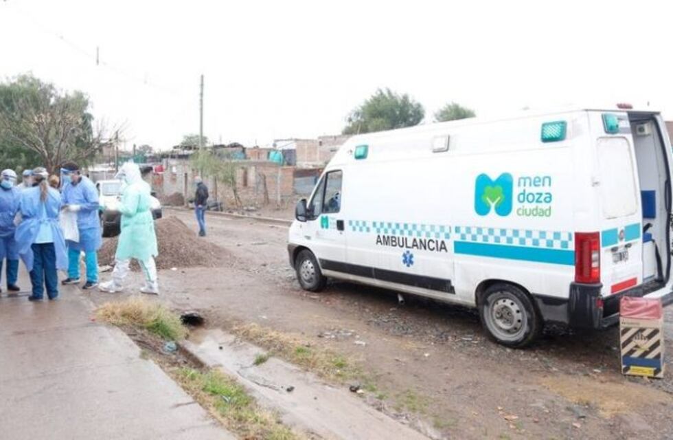 Ante los casos de covid-19, Salud realiza un megaoperativo en el barrio La Favorita