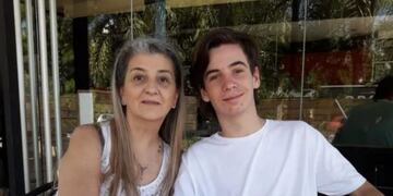 Lanzó una rifa para cubrir la atención médica de su mamá