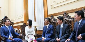 Gustavo Valdés recibió a inversores chinos\u002E