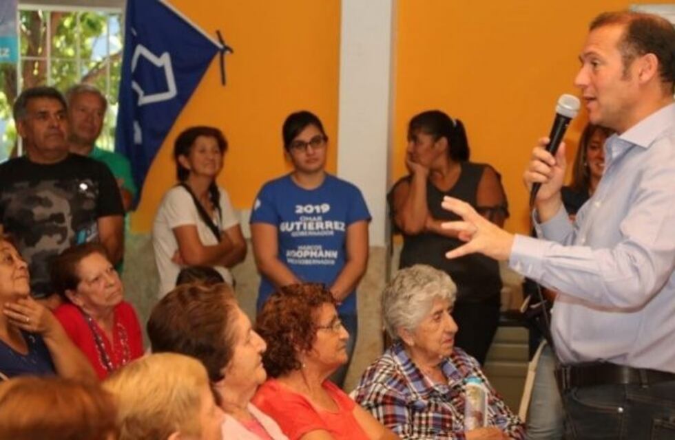 Gutiérrez destacó el orden económico en su gestión durante su visita al barrio Sapere