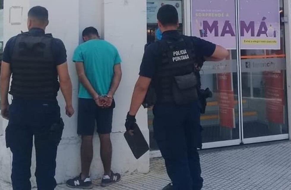 San Luis: robó en una farmacia, se cambió la remera y robó en otra