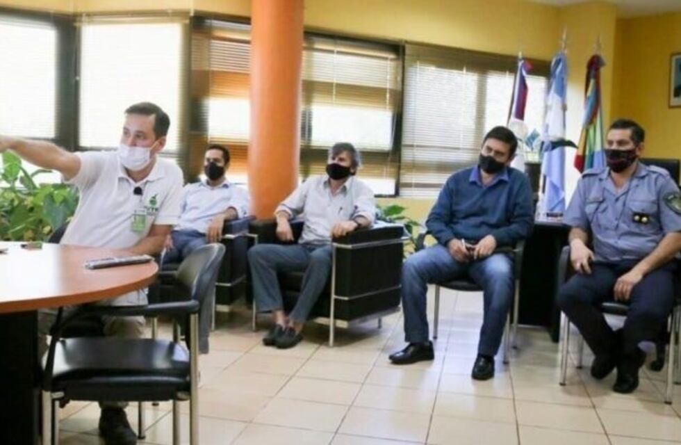 El intendente de Eldorado se reunió con el director de producción del INYM por el robo de hojas de yerba