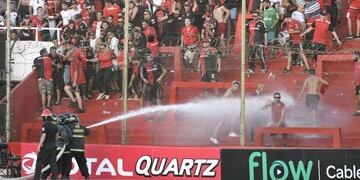 Incidentes en el partido de Newell's y Villa Mitre