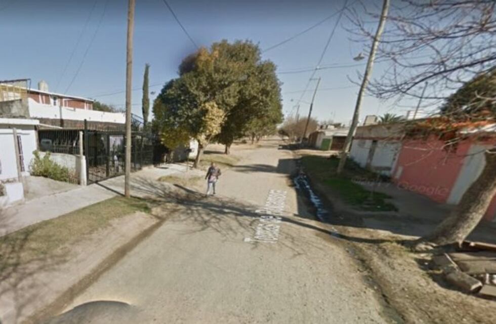 Video: cinco ladrones atacan a un repartidor de huevos