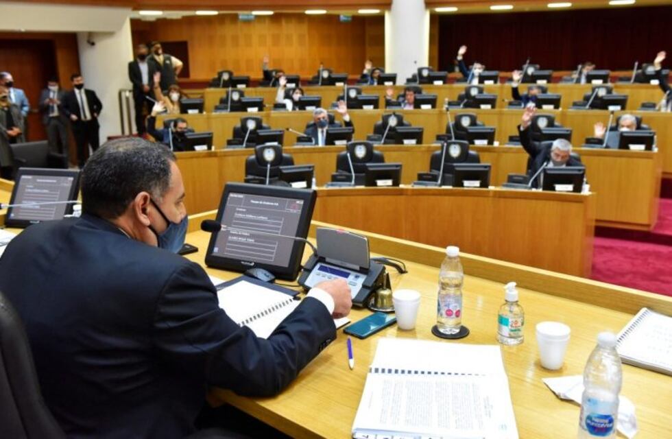 Eximen de impuestos a droguerías