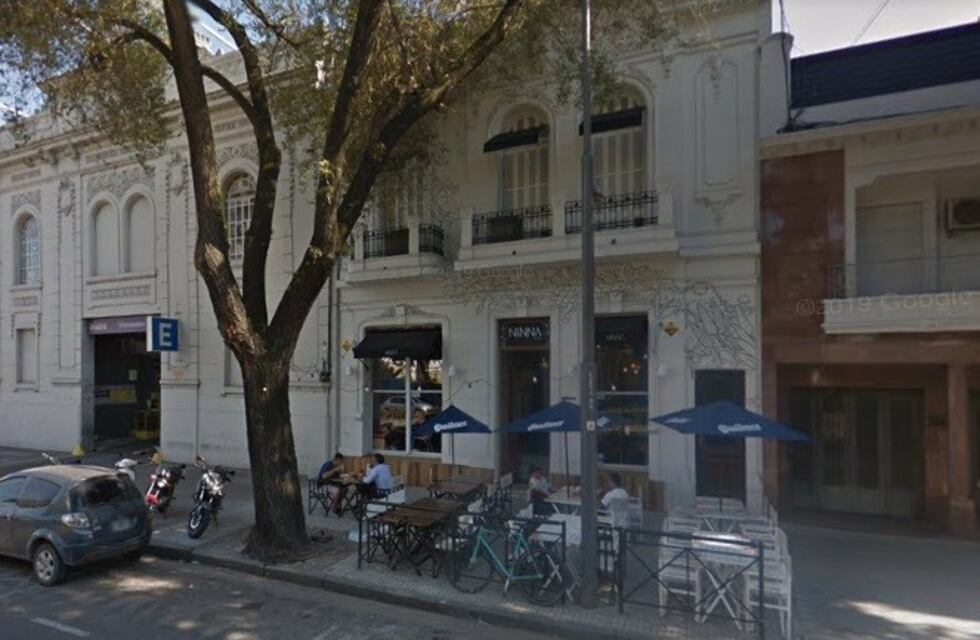 A punta de pistola, robaron una mochila con $250 mil en pleno centro