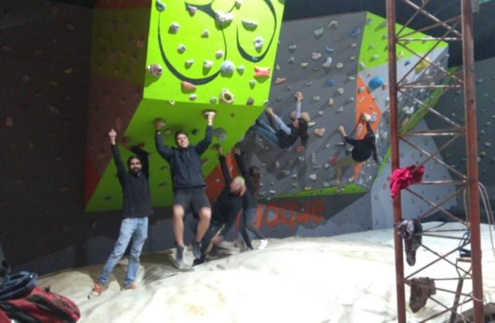 ¿Sabías que existe una escuela de escalada en Carlos Paz?