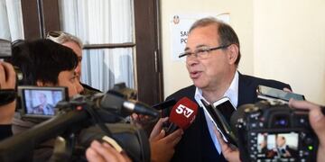 Tassano habló con la prensa