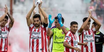 El toque del 10\u002E Damián Arce apareció y puso el 1 a 1 ante Sarmiento\u002E