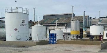 El conflicto se presenta en la empresa Síntesis Química\u002E