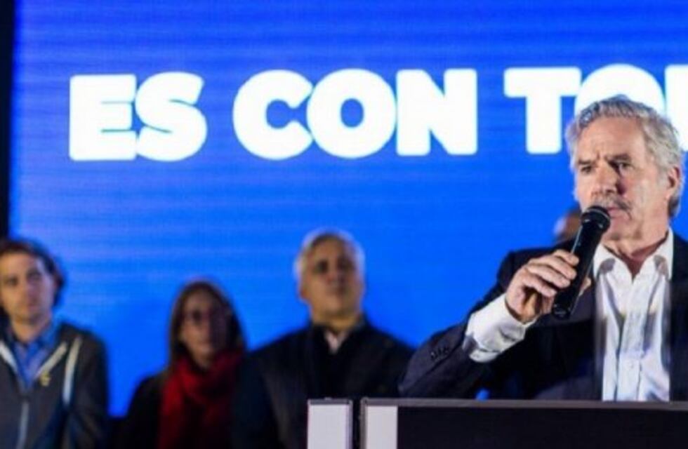 Felipe Solá: "Nos cuesta demasiado cada dólar en la Argentina como para tener dogmas"