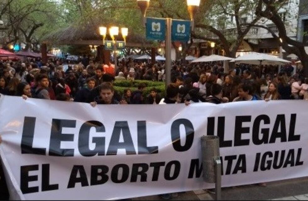 Mendoza marchará contra la despenalización del aborto