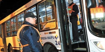 Se insistió en que los pasajeros deben tener su tarjeta para acreditar el pago del boleto ante los inspectores o serán bajados del colectivo\u002E