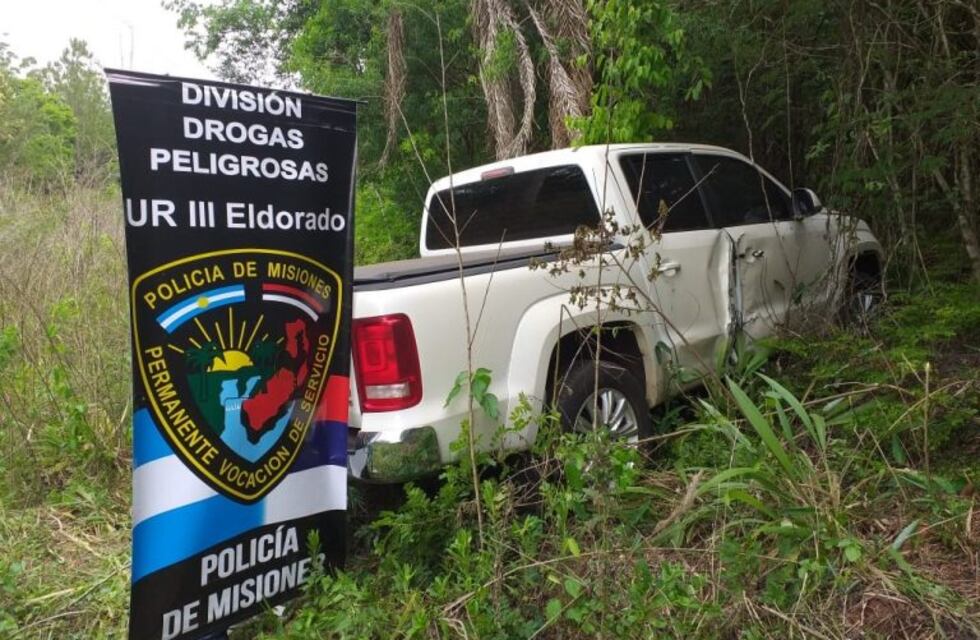 Eldorado: Policías hallaron una camioneta que había sido sustraída hace unos meses