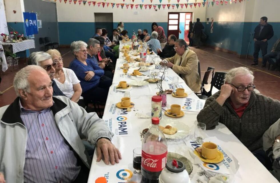 Jubilados presentaron una demanda para declarar inconstitucional el nuevo cálculo de haberes que impulsó Alberto Fernández