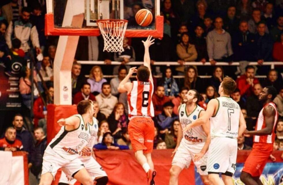 San Francisco: Los Halcones apuntan a la Final