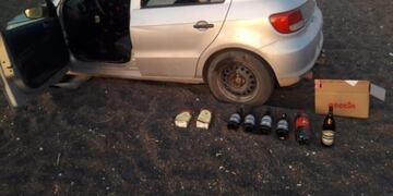 El vehículo donde encontraron a una pareja ebria con un menor de cinco meses de edad\u002E