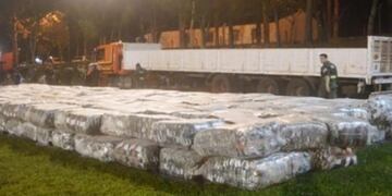 Incautaron un cargamento de medias de contrabando\u002E (Foto: El Territorio)