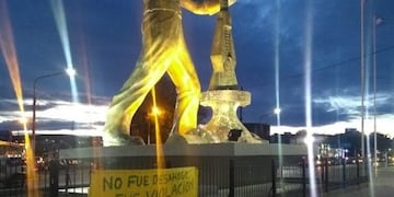 "No fue desahogo, fue violación", "cartelazo" en Caleta Olivia