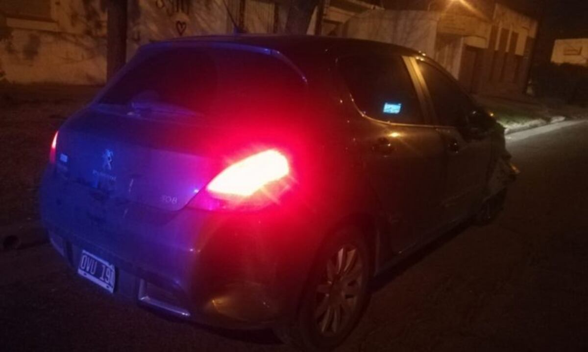 Funcionario judicial conducía alcoholizado y chocó