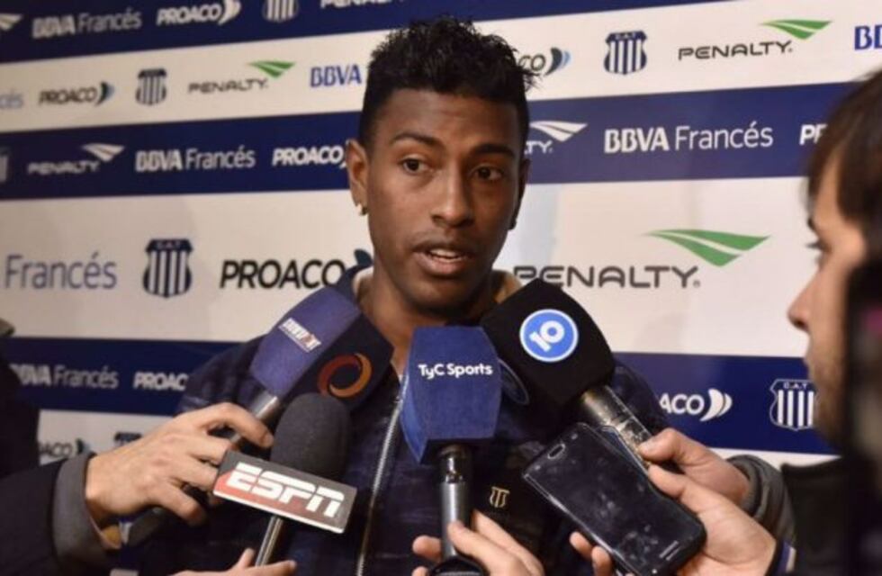 Miguel Araujo: Vengo para crecer y sumar al equipo