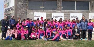 Alumnos de la localidad de Hinojo de visita en Tres Arroyos