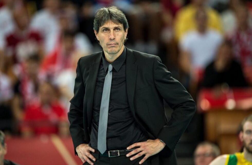 Jon Uriarte hará campaña con Sombra en Azul