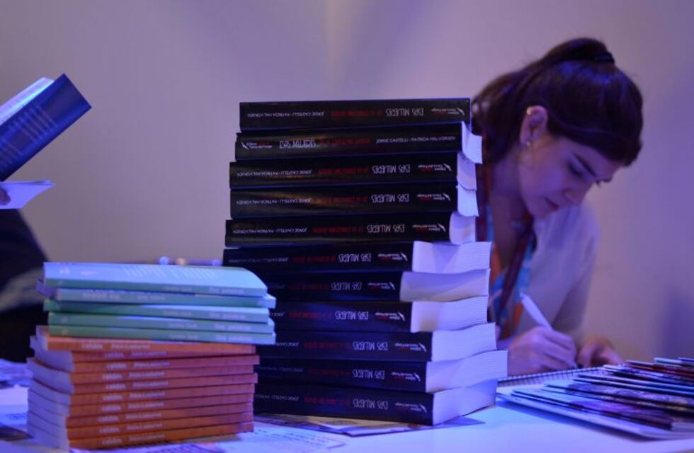 Tierra del Fuego en la feria del libro: el día de la Editora cultural