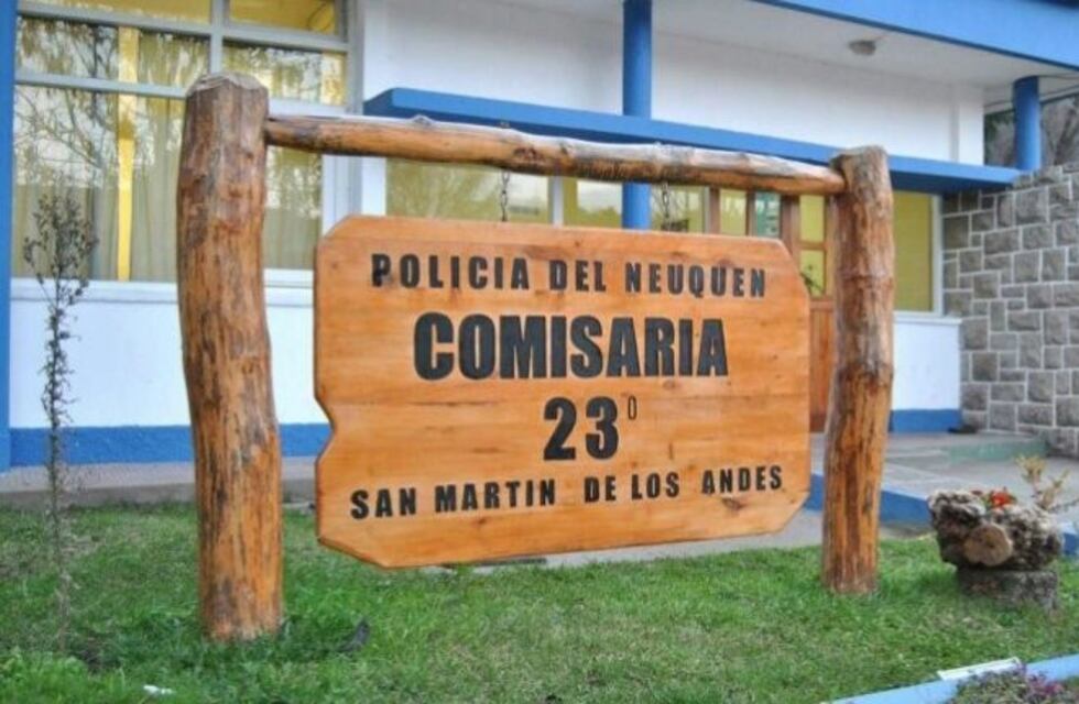 Denuncia de acoso sexual en una comisaría de San Martín de los Andes