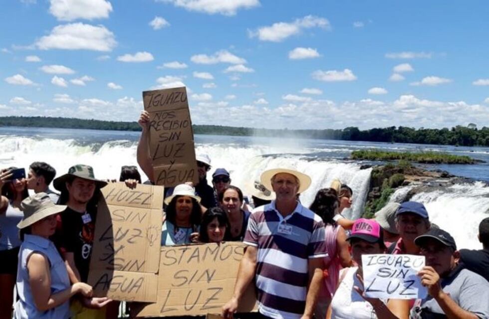 Los turistas en Iguazú también reclaman por los cortes de luz
