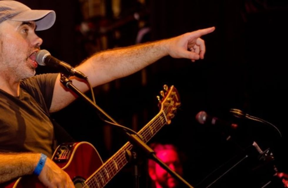 Polémica: cancelan show de Zambayonny por la letra de sus canciones