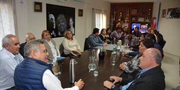 Luis Beder Herrera con sindicatos