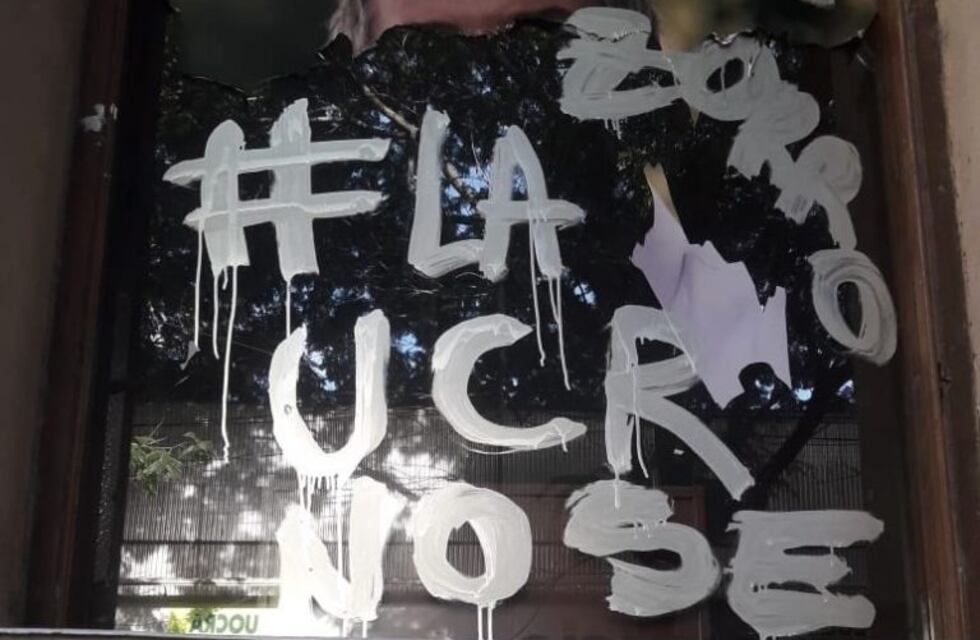 Vandalizaron el comité departamental de la Unión Cívica Radical