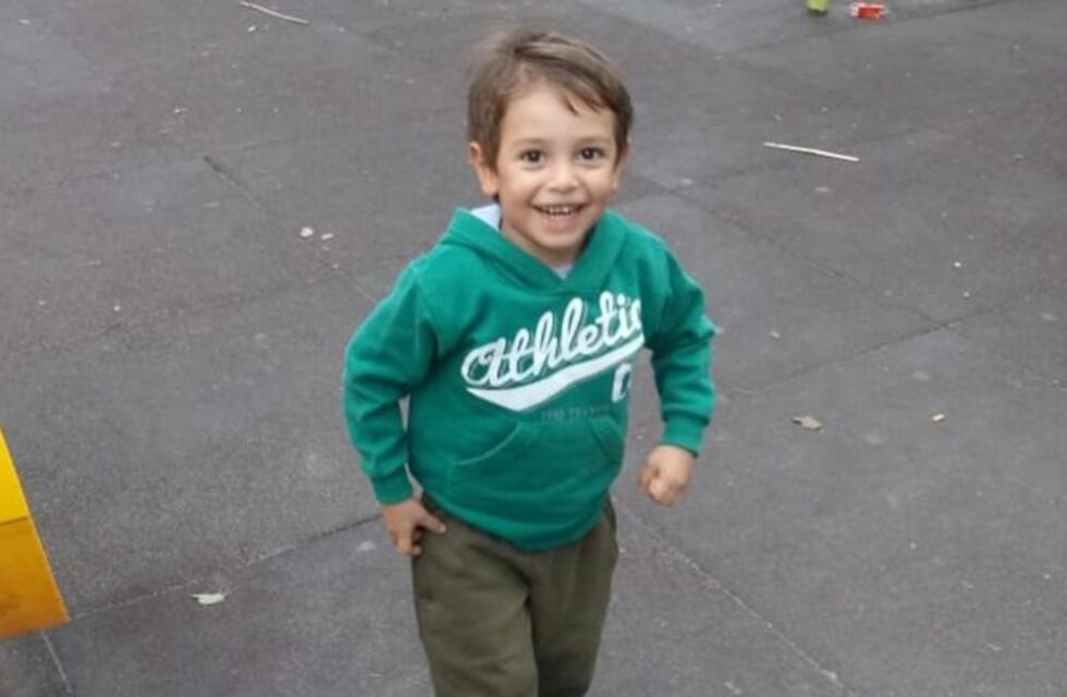 Un avión trasladará al nene tucumano que lleva 10 meses con fiebre