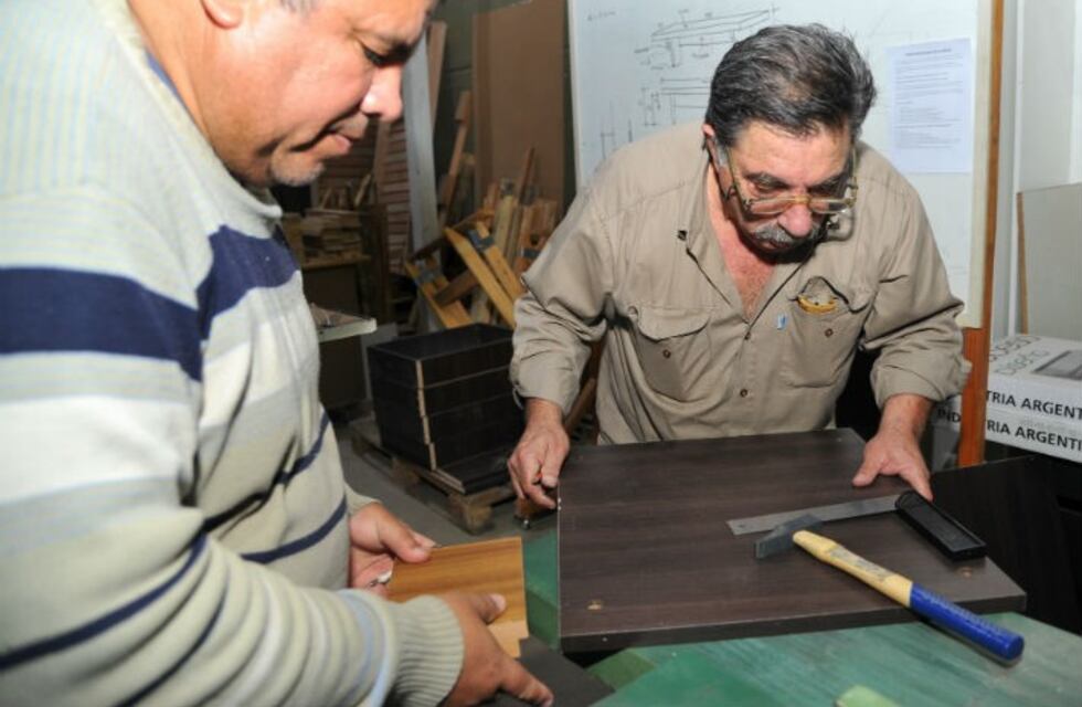 Últimos días para sumarse al programa de varones desempleados mayores de 25 años