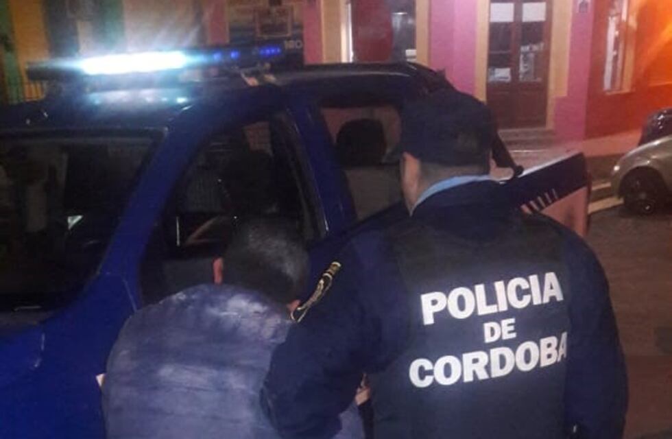 Anisacate: un detenido por amenazar con una cuchilla a un inquilino