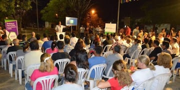 Capitanich habilitó pavimento en Villa Río Negro\u002E (Web)\u002E