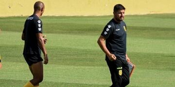 Alejandro Abaurre DT Olimpo