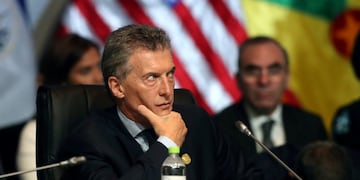 Argentina's President Mauricio Macri participates in the opening session of the Americas Summit in Lima, Peru April 14, 2018\u002E REUTERS/Andres Stapff