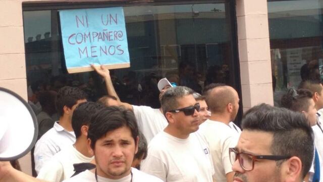 Asamblea de los trabajadores de General Motors en la planta de Alvear, Santa Fe.