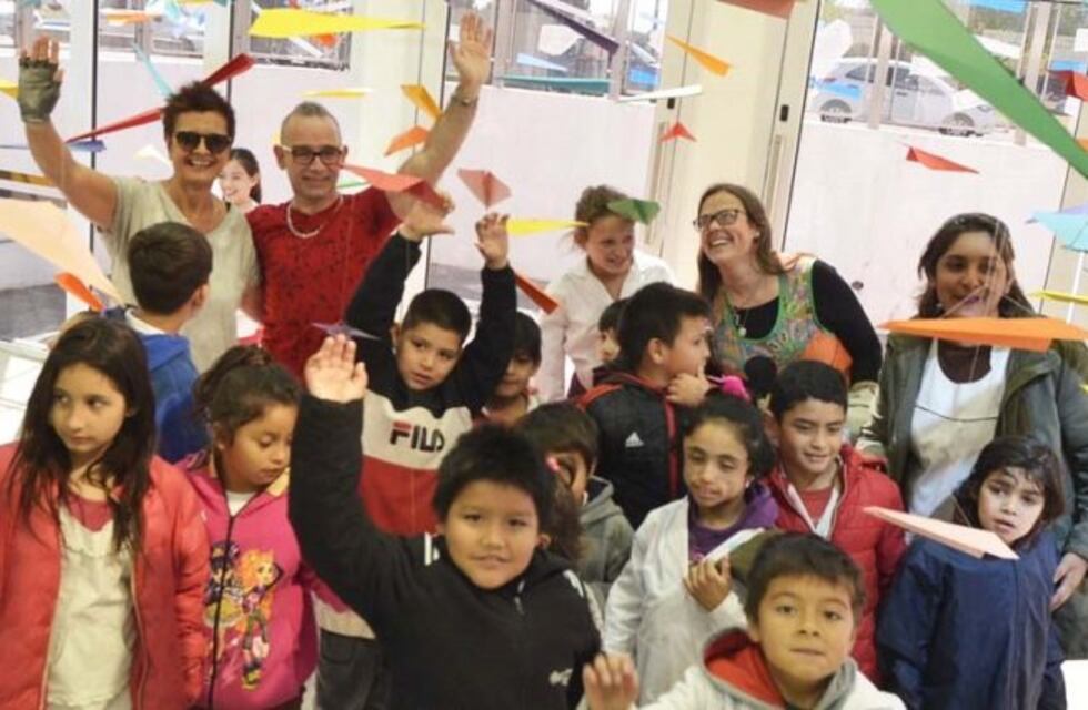 Presentan la muestra "Papel Protagónico" en el Centro Cultural Medasur de Santa Rosa