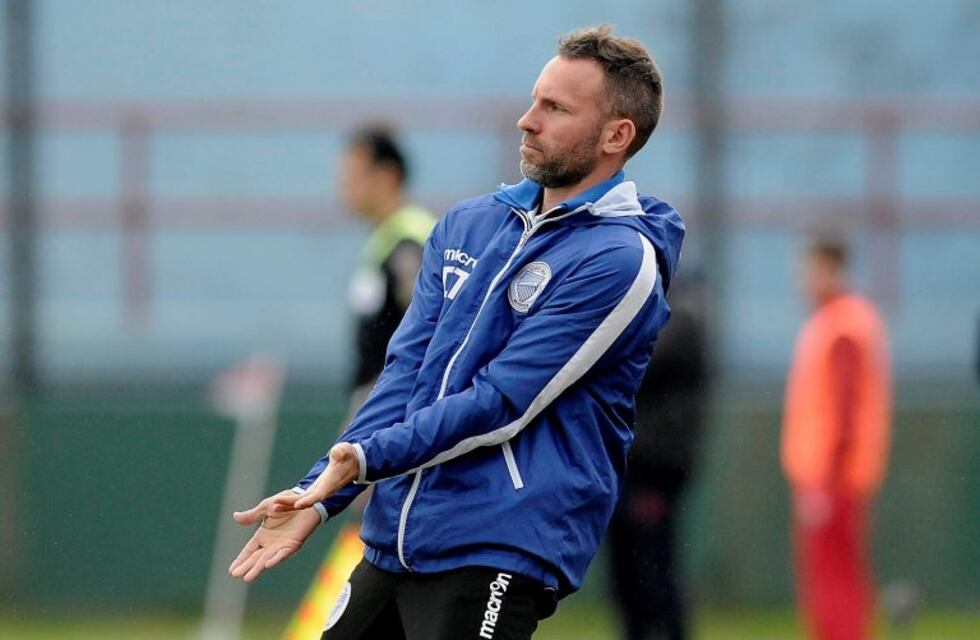 Bernardi anticipó que la política de los directivos de Newell's será "dañina para el club"