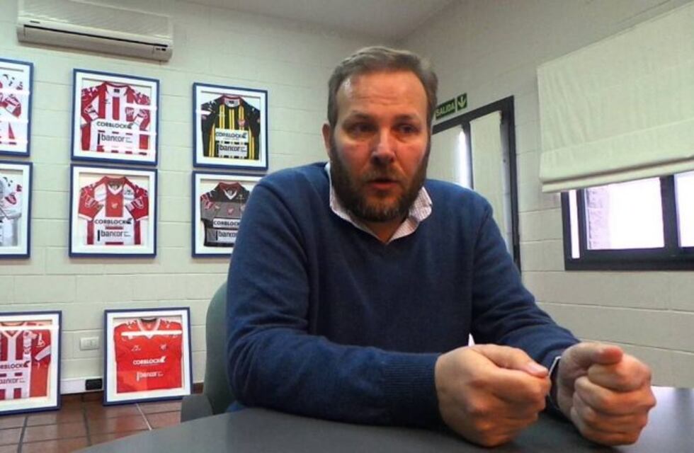 Instituto, con memoria y balance