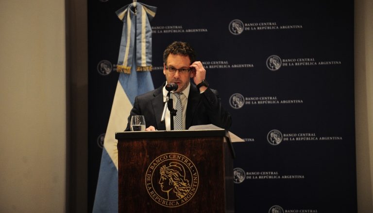 Guido Sandleris reiteró que "el sistema financiero está sólido" pese al nuevo cimbronazo